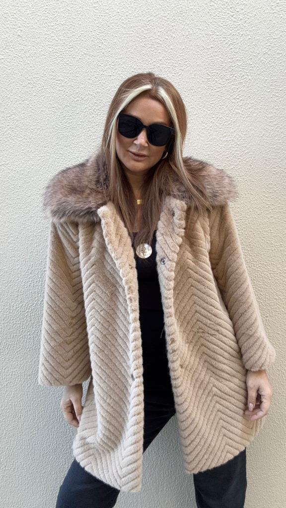 Atred Kadın Camel Kürklü Kaban