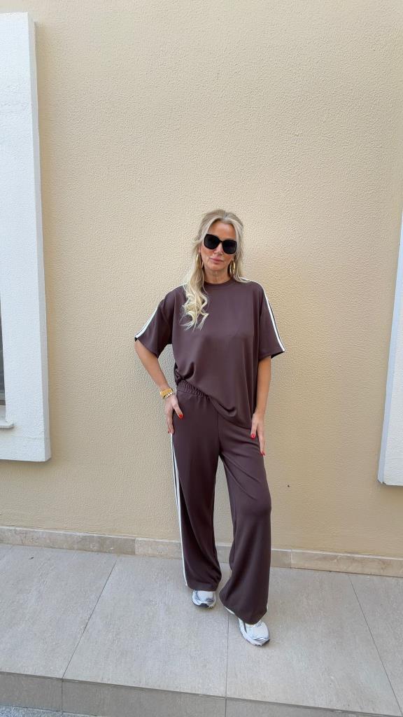 City Move Kahverengi Takım