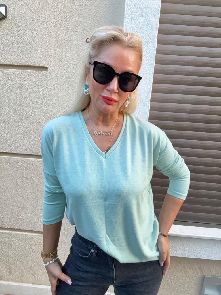 Clista V Yaka Mint Yeşil Triko