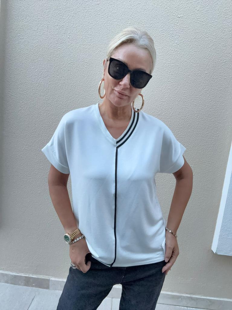 Elina Ribanalı V Yaka Ekru Bluz