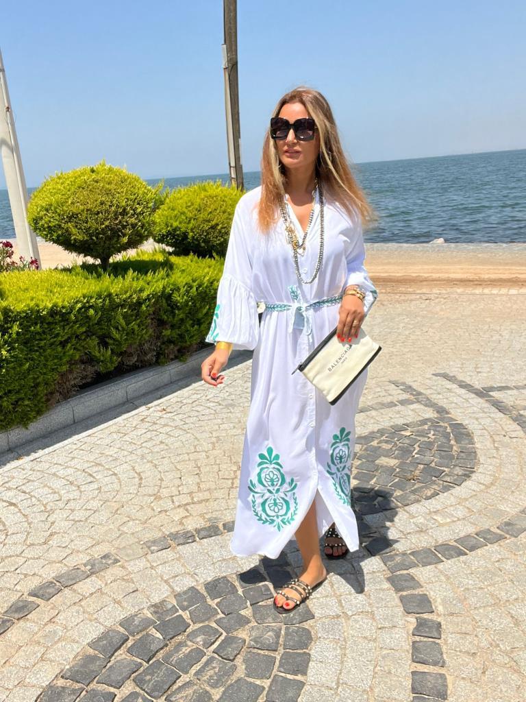 Lalisa Kadın Beyaz Otantik Desen Elbise