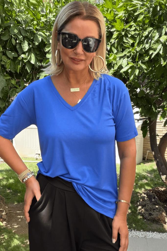 Lily Saks T-shirt