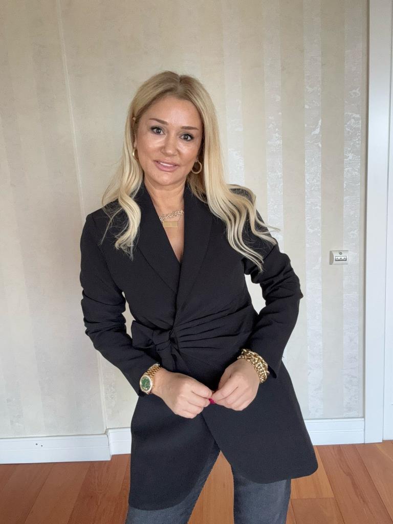 Lishy Yandan Bağlamalı Siyah Ceket