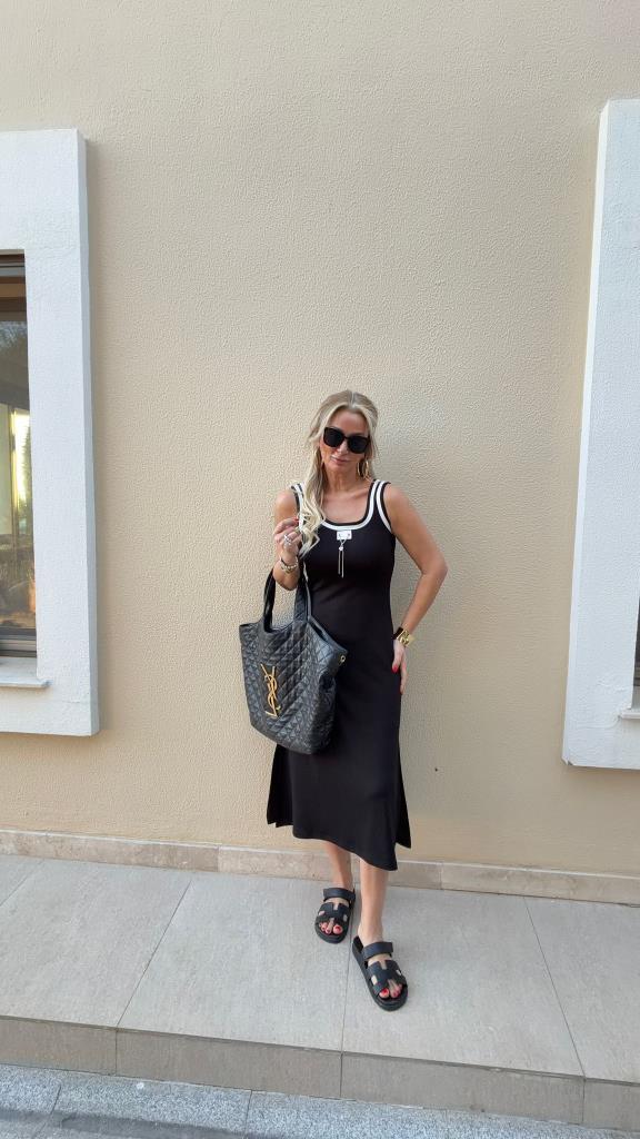 Metro Line Siyah Elbise