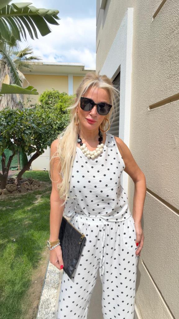 Monroe Puantiye Beyaz Takım