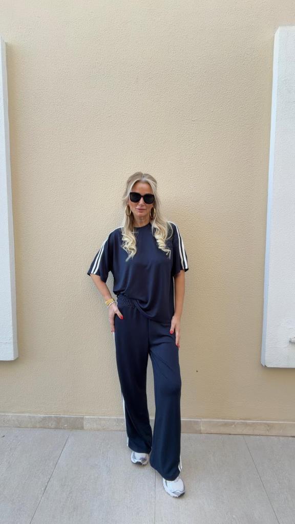 City Move Lacivert Takım