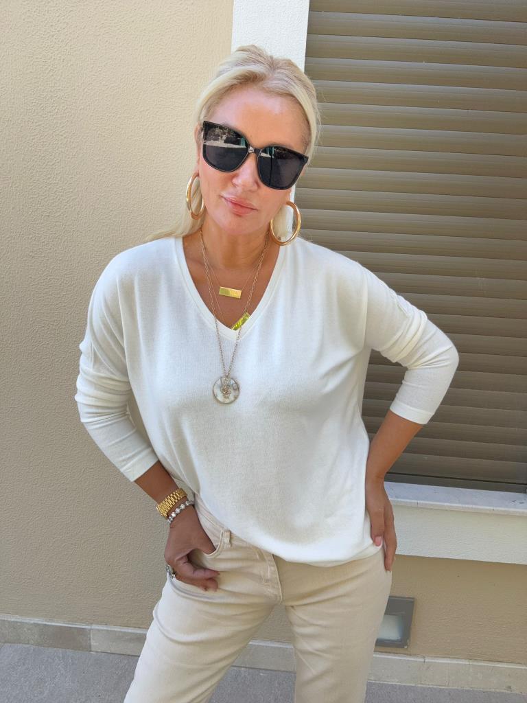 Clista V Yaka Beyaz Triko