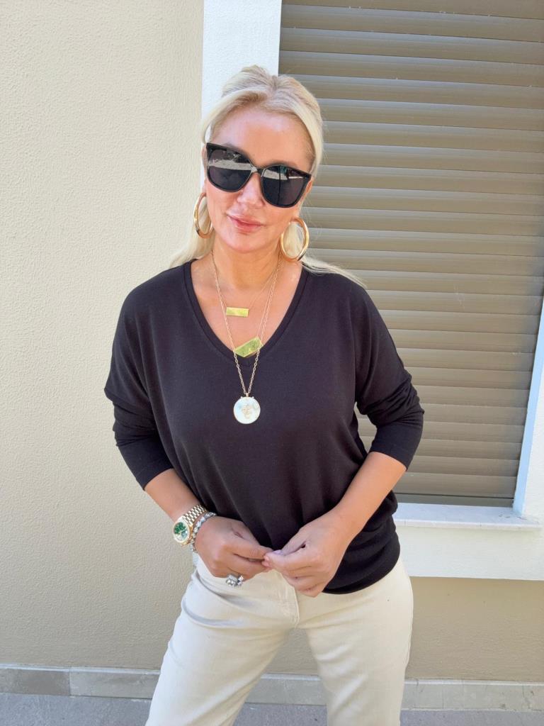 Clista V Yaka İthal Çilek Kumaş Siyah Triko