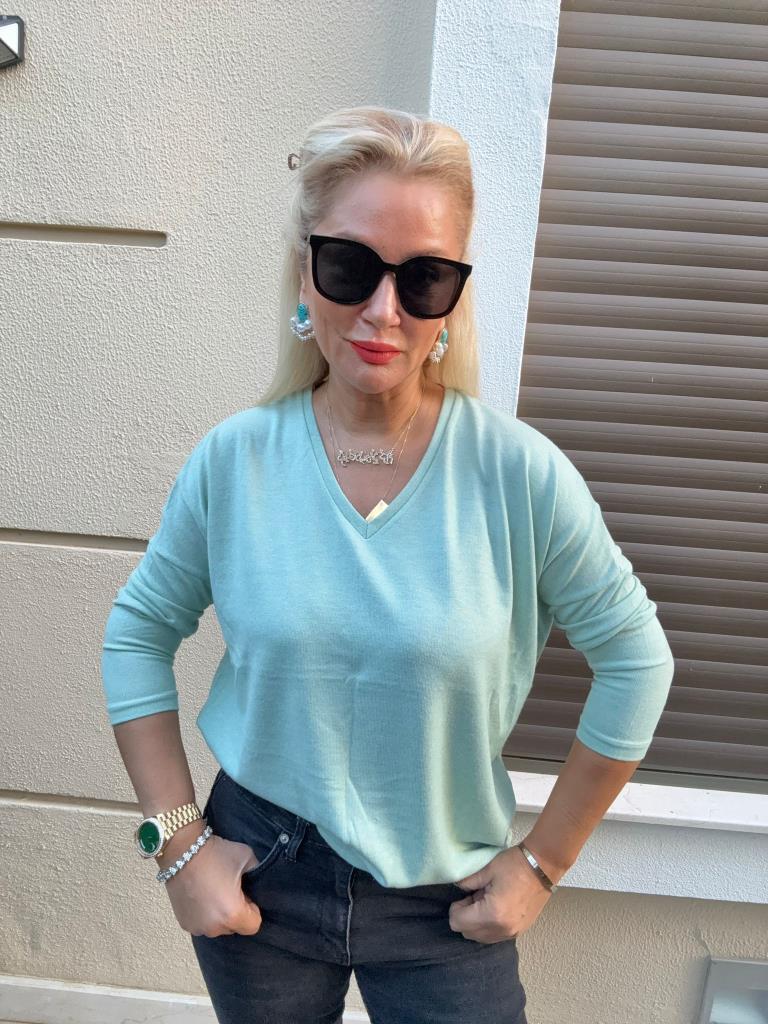 Clista V Yaka Mint Yeşil Triko