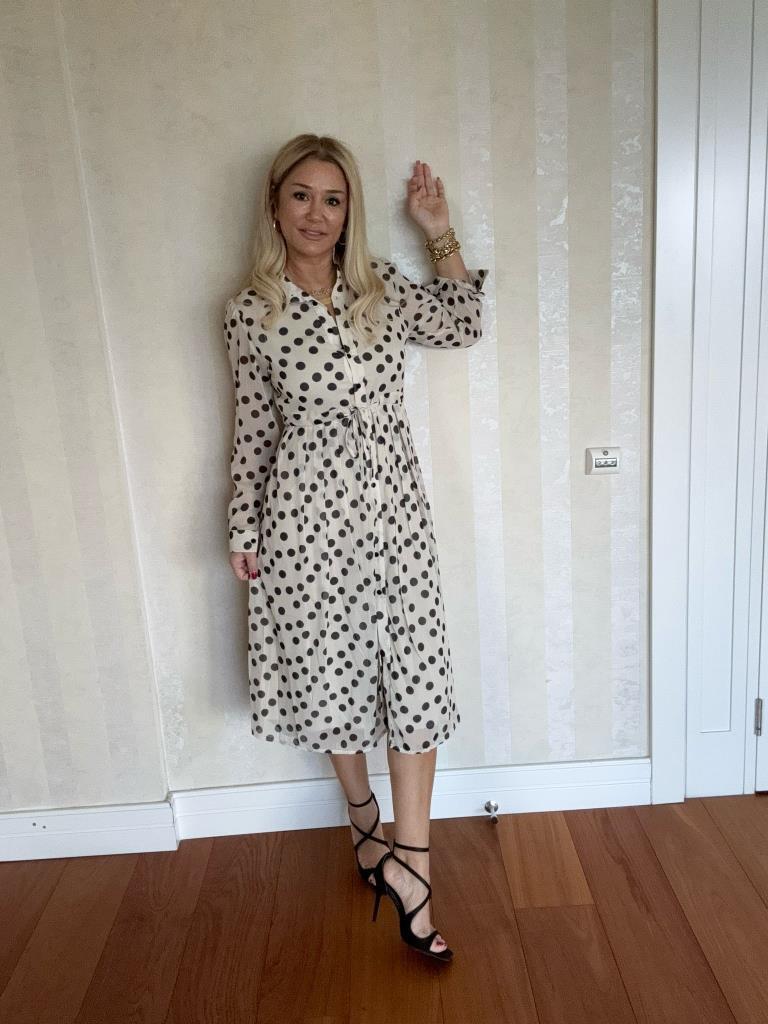 Punch Krem Puantiyeli Elbise