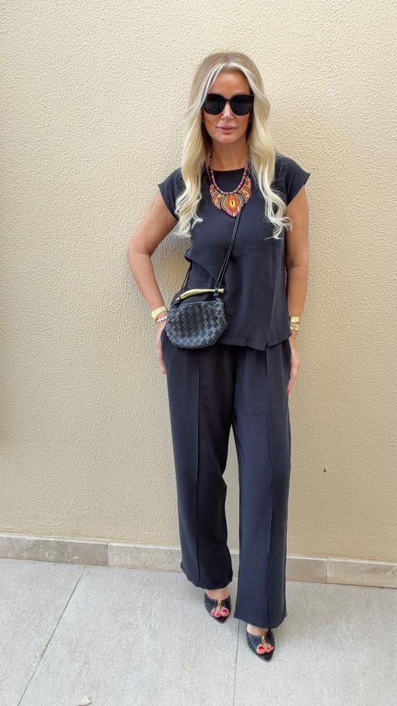 Soho Lacivert Takım