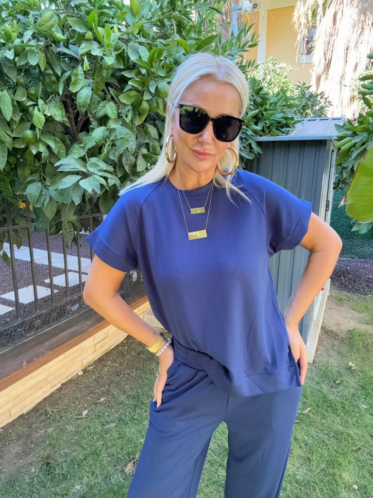 Tarte Lacivert Takım