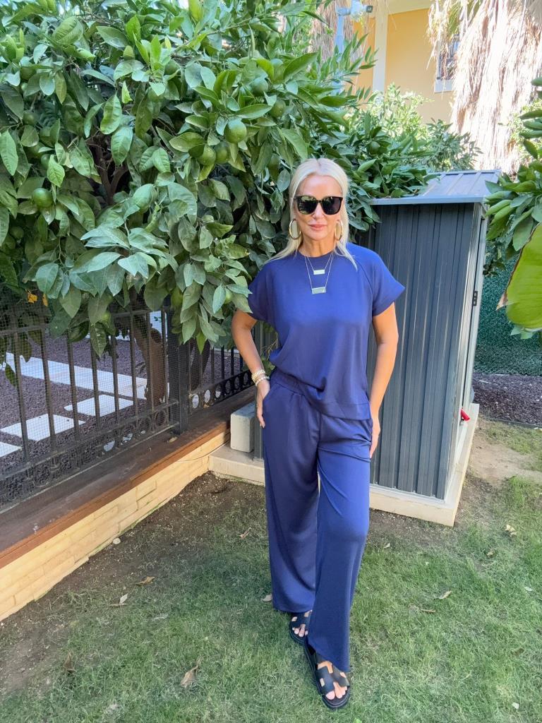 Tarte Lacivert Takım