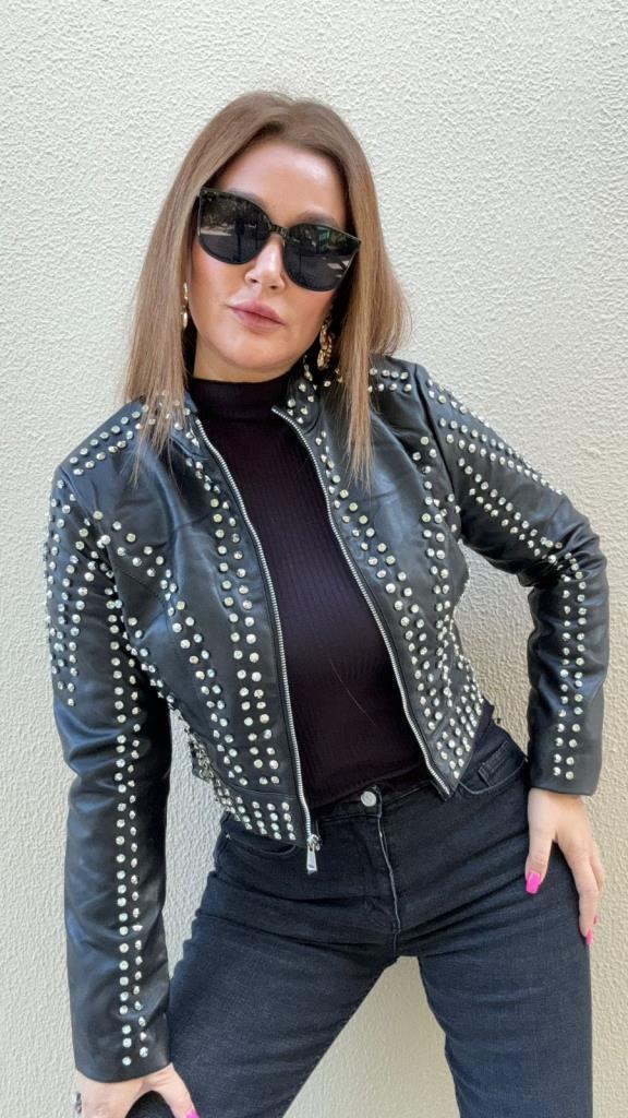 Velira Taşlı Siyah Deri Ceket