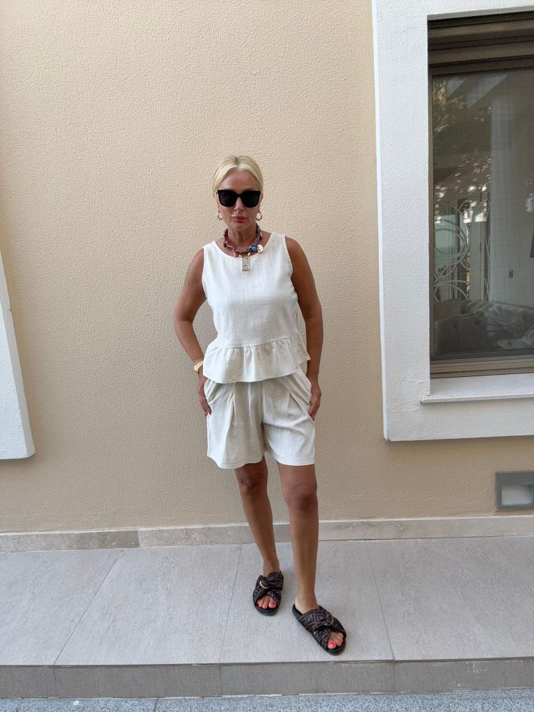 Yulse Bej Rengi Şortlu Takım