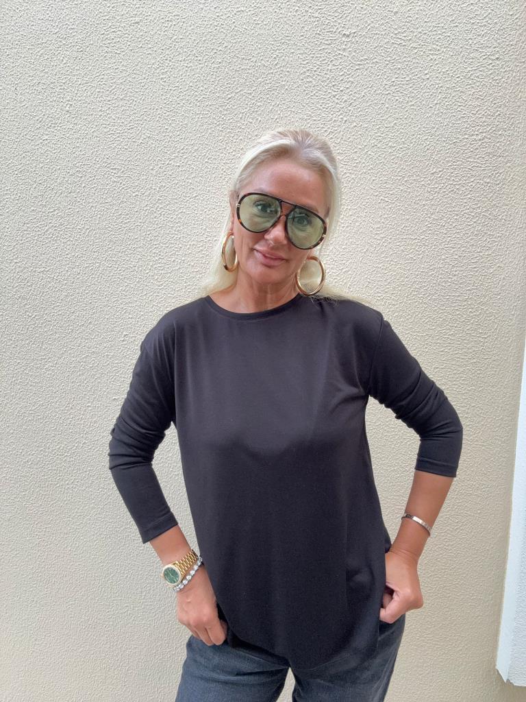 Zuby Biye Detaylı Siyah Bluz